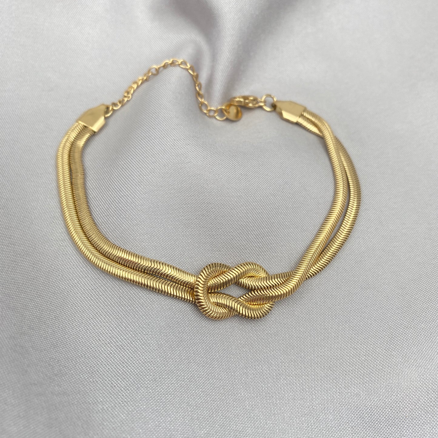 Pulsera nudo serpiente